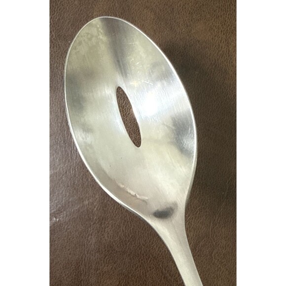 Oneida STAFFORD Satin Stainless 18/10 Slotted Serving Spoon, Sugar, Butter EUC - Picture 12 of 16